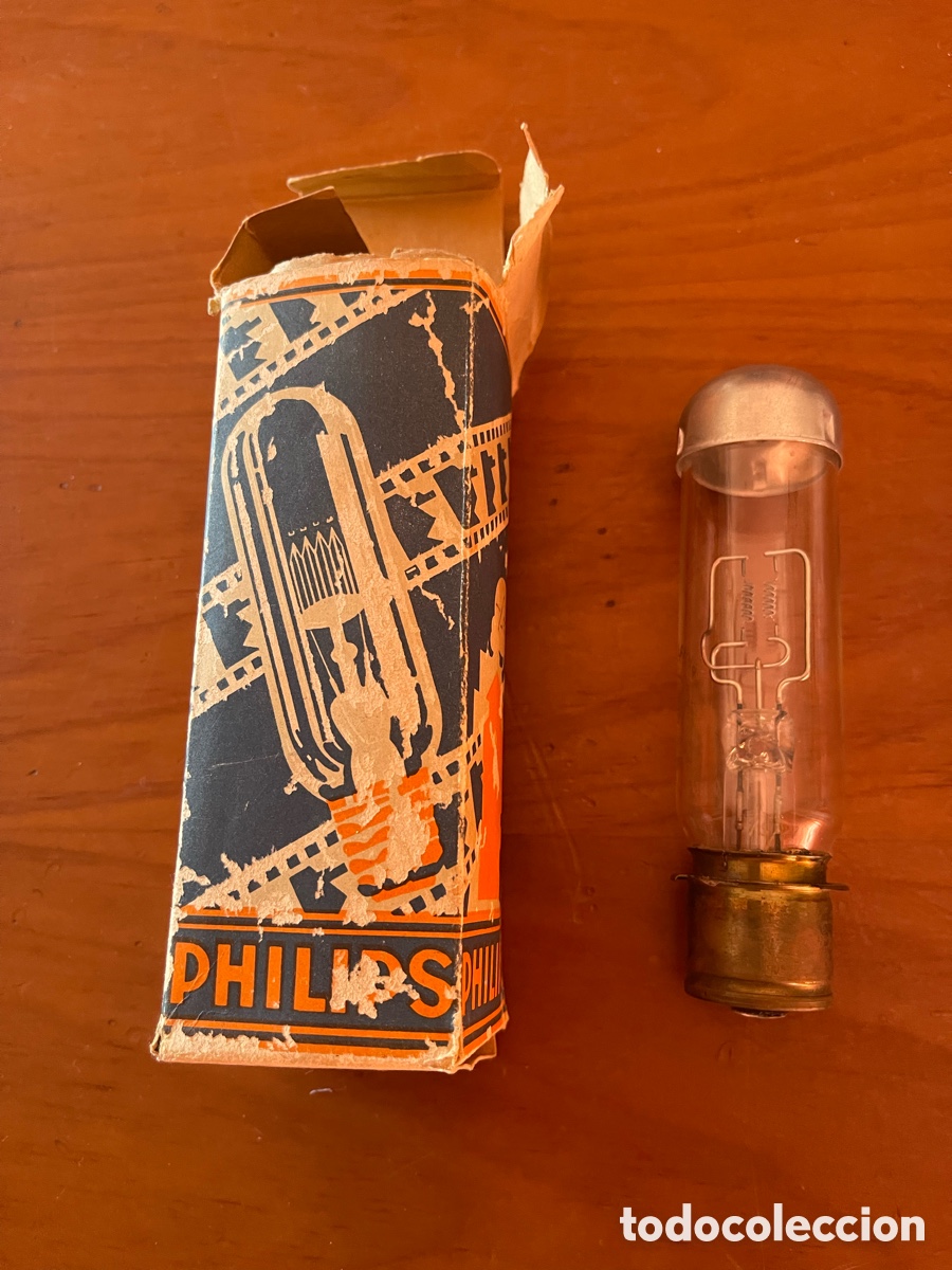 Antig&uuml;edades: Bombilla Philips tipo 6131 C/05 115v 300W