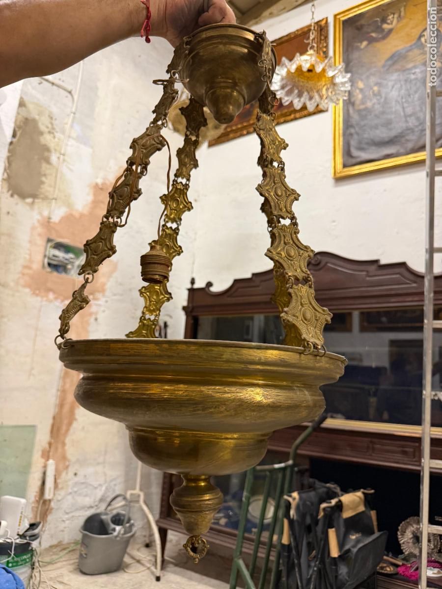 Antig&uuml;edades: ANTIGUA LAMPARA VOTIVA DE ORFEBRERIA - MEDIDAS 70X37 CM - RELIGIOSO - SEMANA SANTA