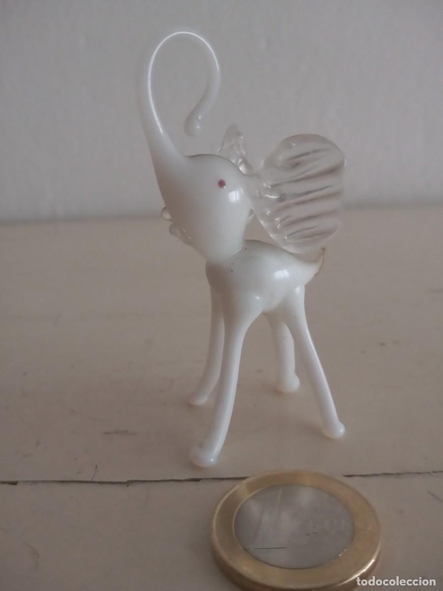 Antig&uuml;edades: MINIATURA ELEFANTE CRISTAL MURANO OPALINO VINTAGE