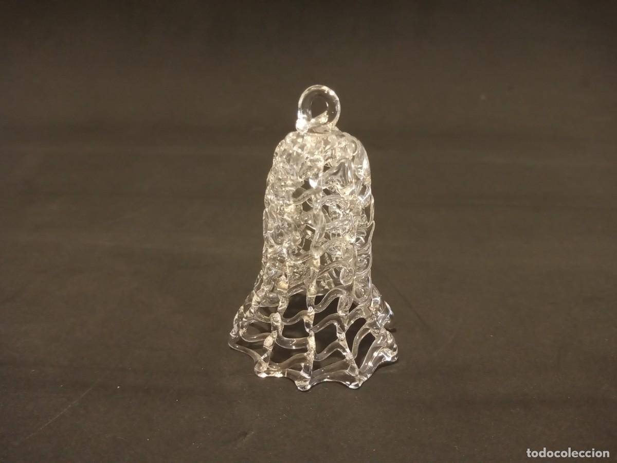 Antig&uuml;edades: MINIATURA CAMPANA VIDRIO FILIGRANA TRANSPARENTE COLECCI&Oacute;N
