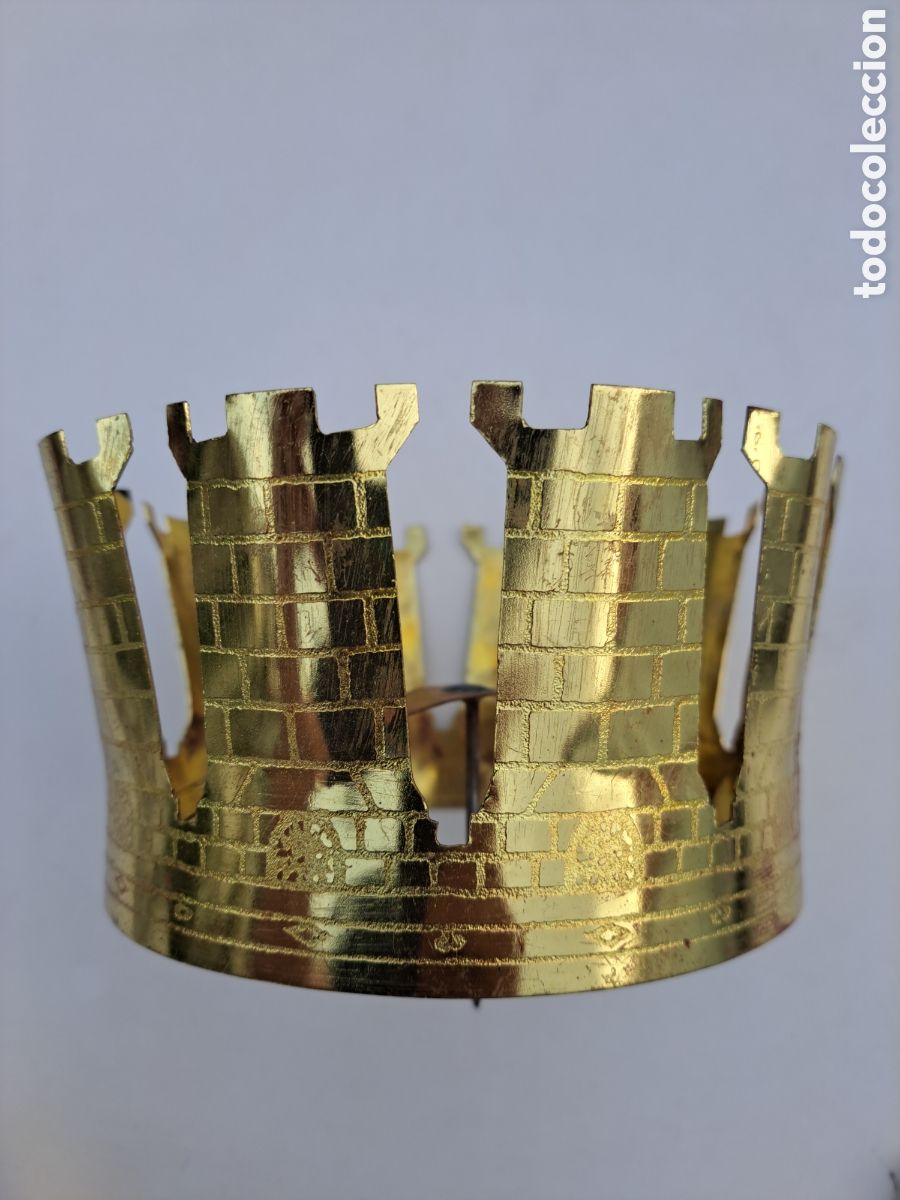 Antig&uuml;edades: CORONA DE LATON CALADO - Foto 1