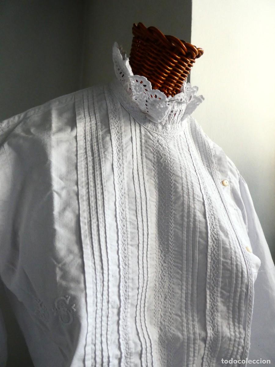 Antig&uuml;edades: ANTIGUA CAMISA - ENCAJE DE BOLILLO Y TABLILLAS PPIO.S.XX