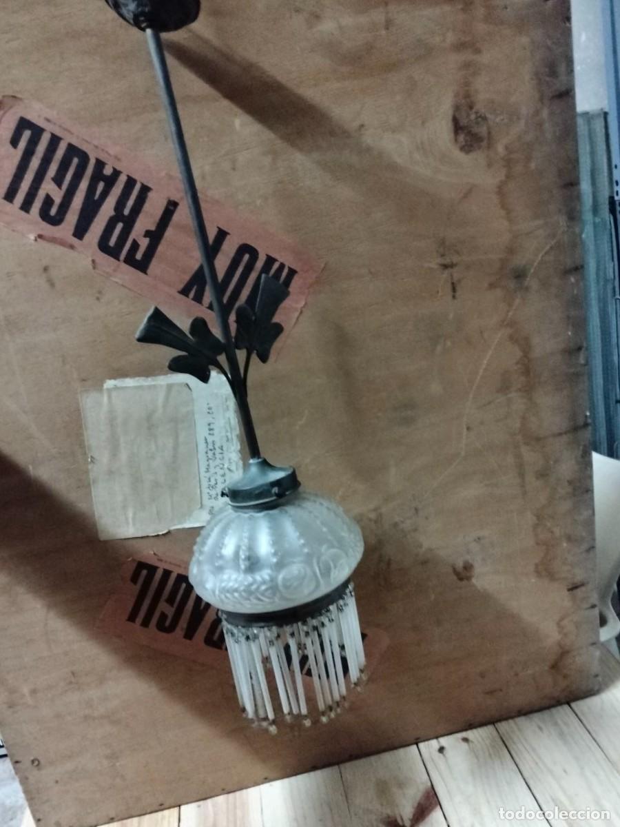 Antig&uuml;edades: L&aacute;mpara de techo vintage/antigua de estilo farol o quinqu&eacute;.
