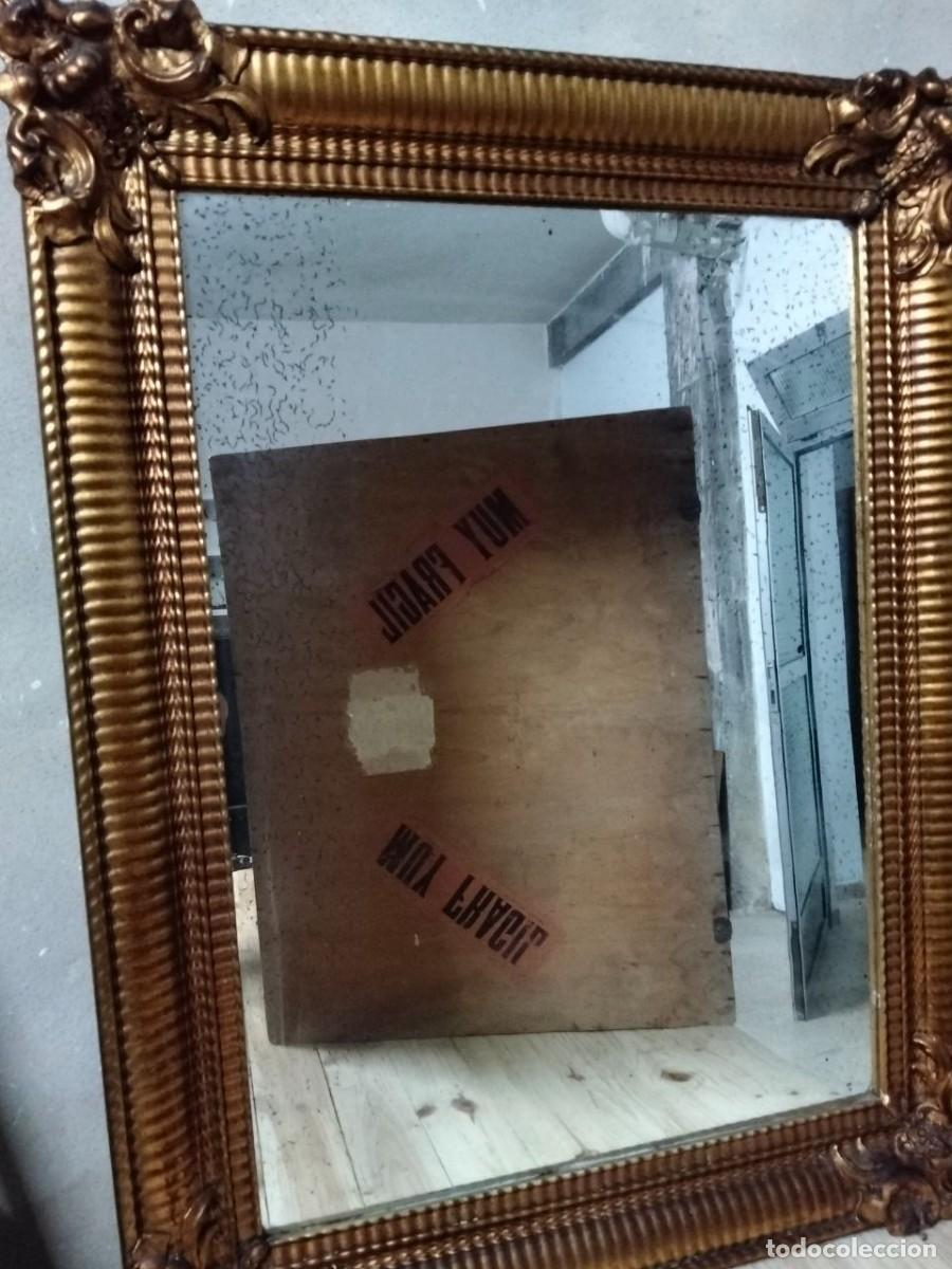 Antig&uuml;edades: Espejo antiguo de cornucopia, estilo alfonsino.
