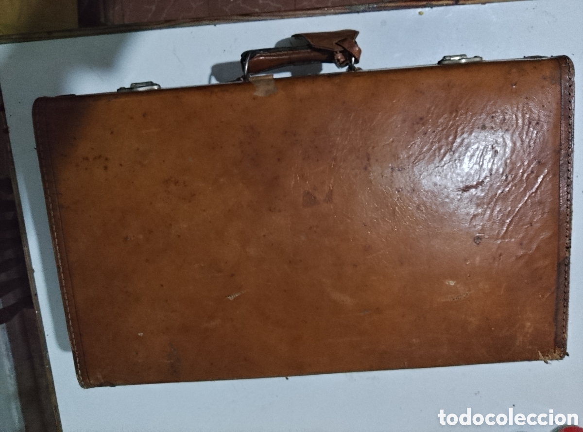 Antig&uuml;edades: Maleta cuero marron a&ntilde;os 60