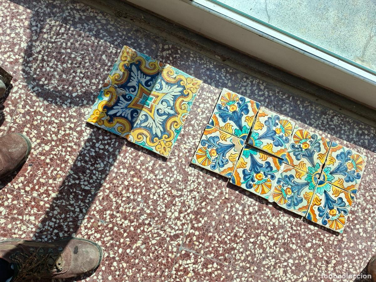 Antig&uuml;edades: BALDOSAS DE CERAMICA 8 DE UNA CLASE Y 4 DE OTRA ORIGINAL
