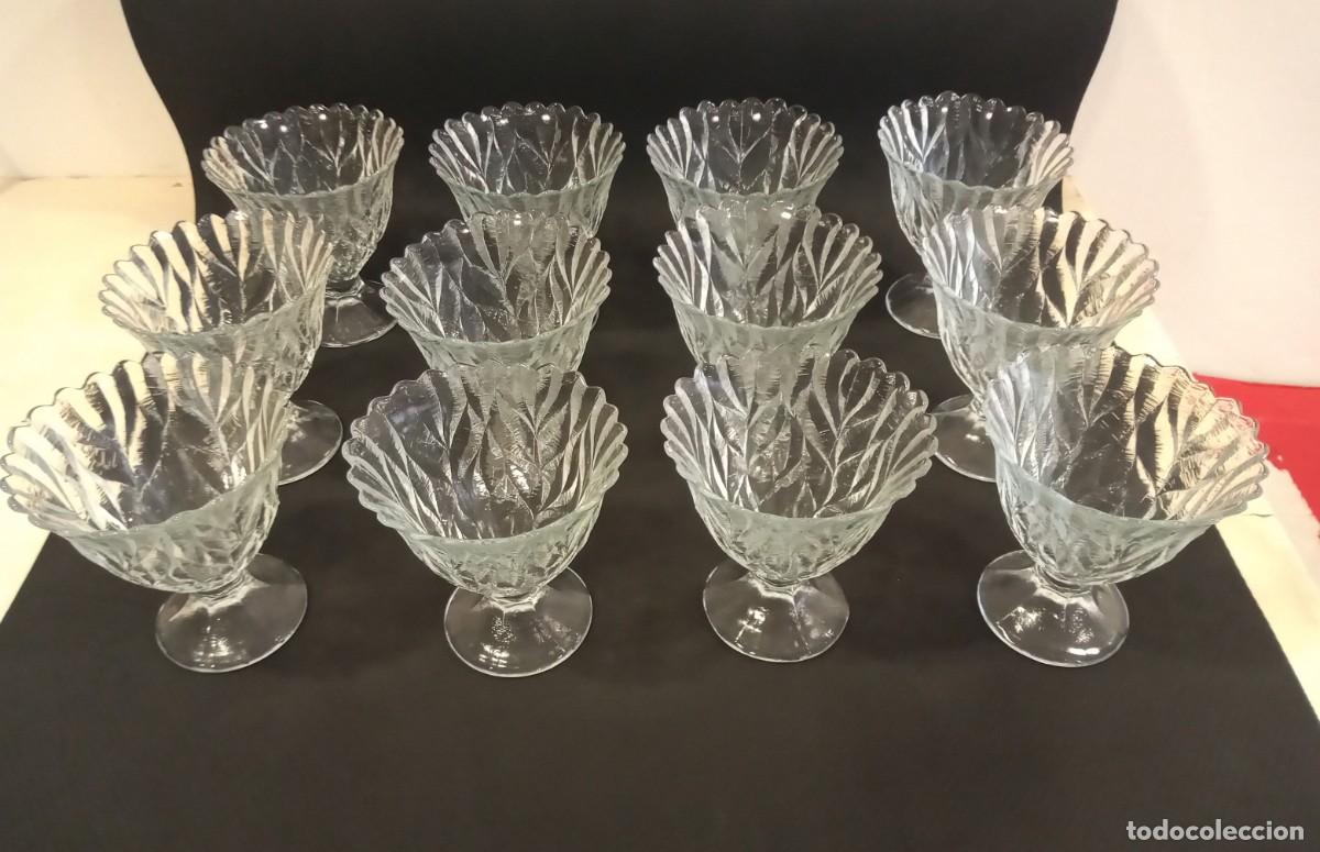 Antig&uuml;edades: SET 12 COPONES DE POSTRE VINTAGE DE CRISTAL TALLADO