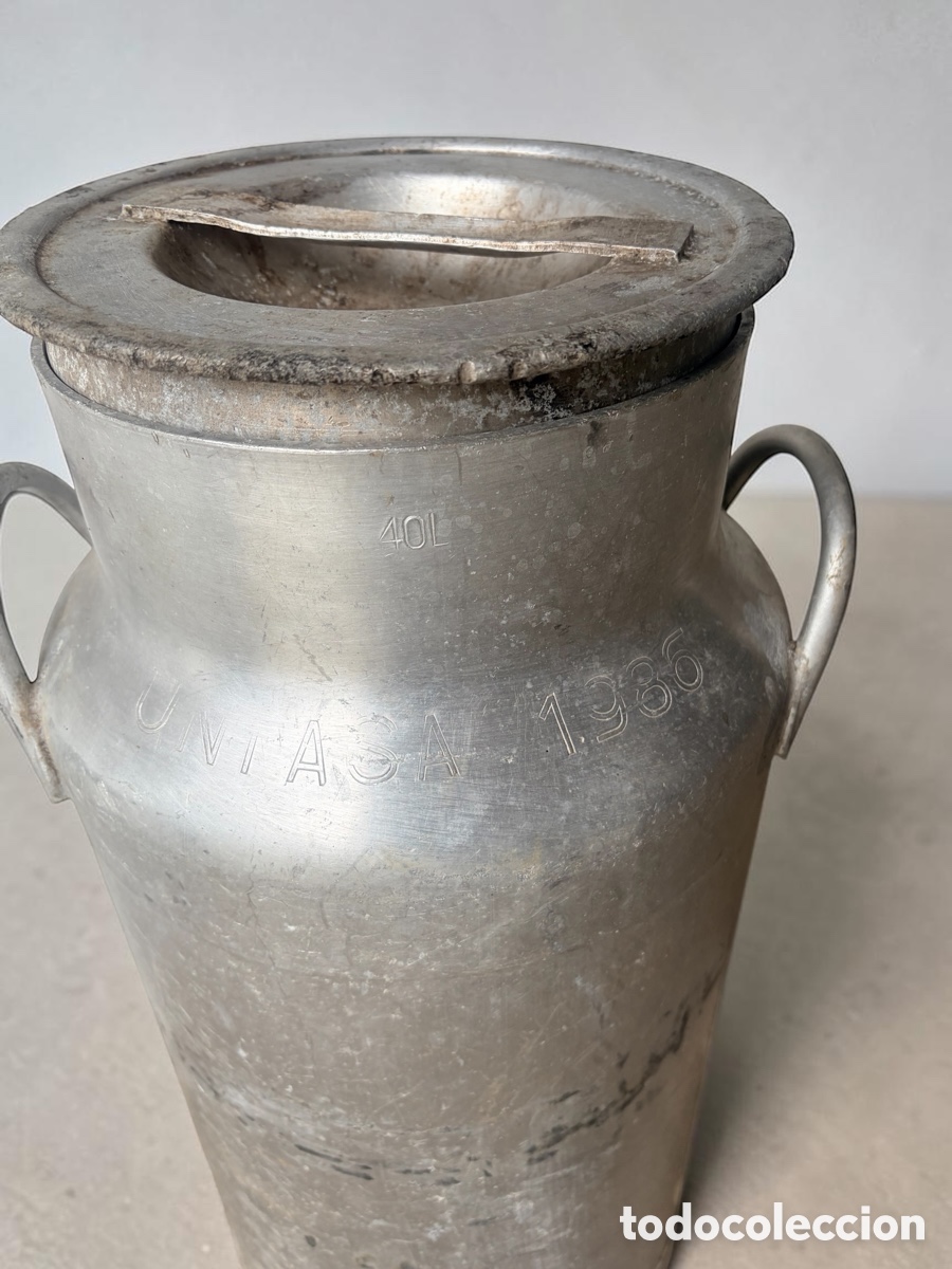Antig&uuml;edades: Antigua lechera de 40 litros - Foto 2