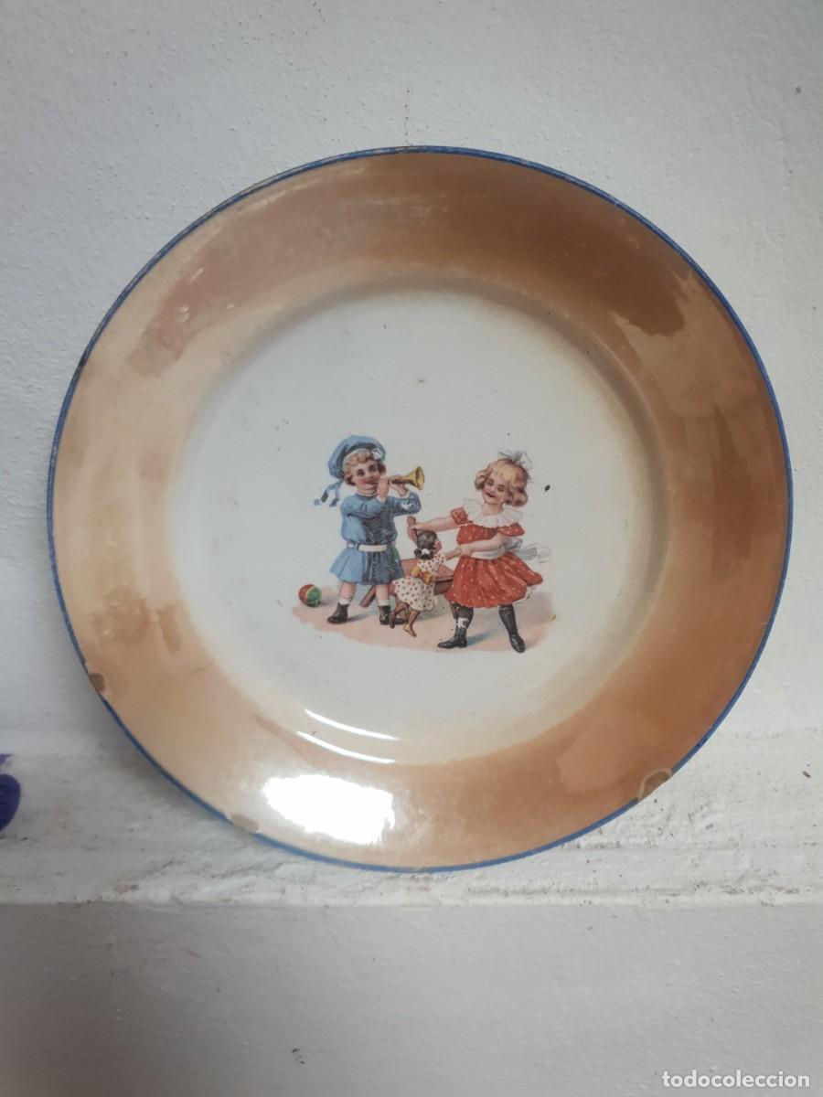 Antig&uuml;edades: Plato ceramica de oviedo