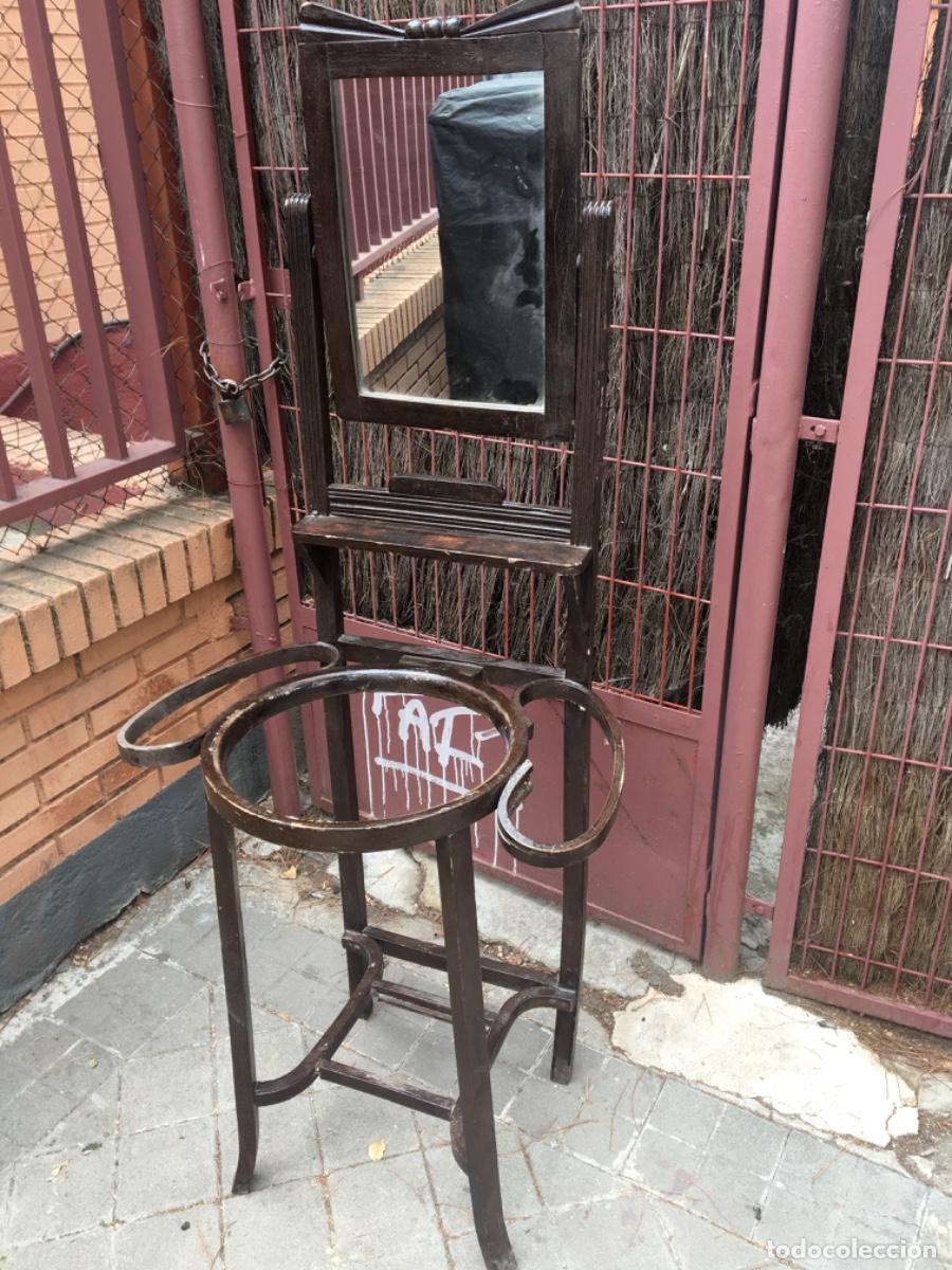 Antig&uuml;edades: Mueble ba&ntilde;o tocador xix