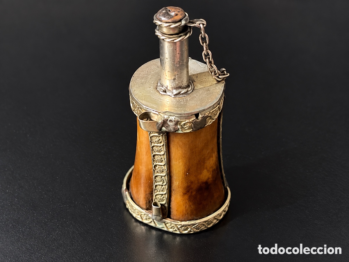 Antig&uuml;edades: Antigua polvorera espa&ntilde;ola de los Tercios &ndash; siglos XVI-XVII &ndash; familia Aliberch &ndash; Osona