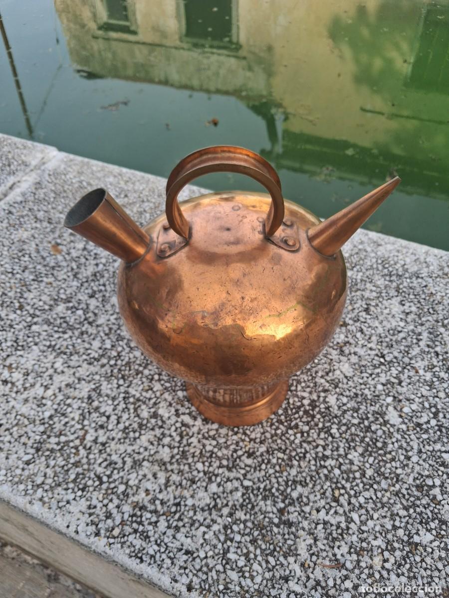 Antig&uuml;edades: Botijo de laton catalan Canti - Foto 2