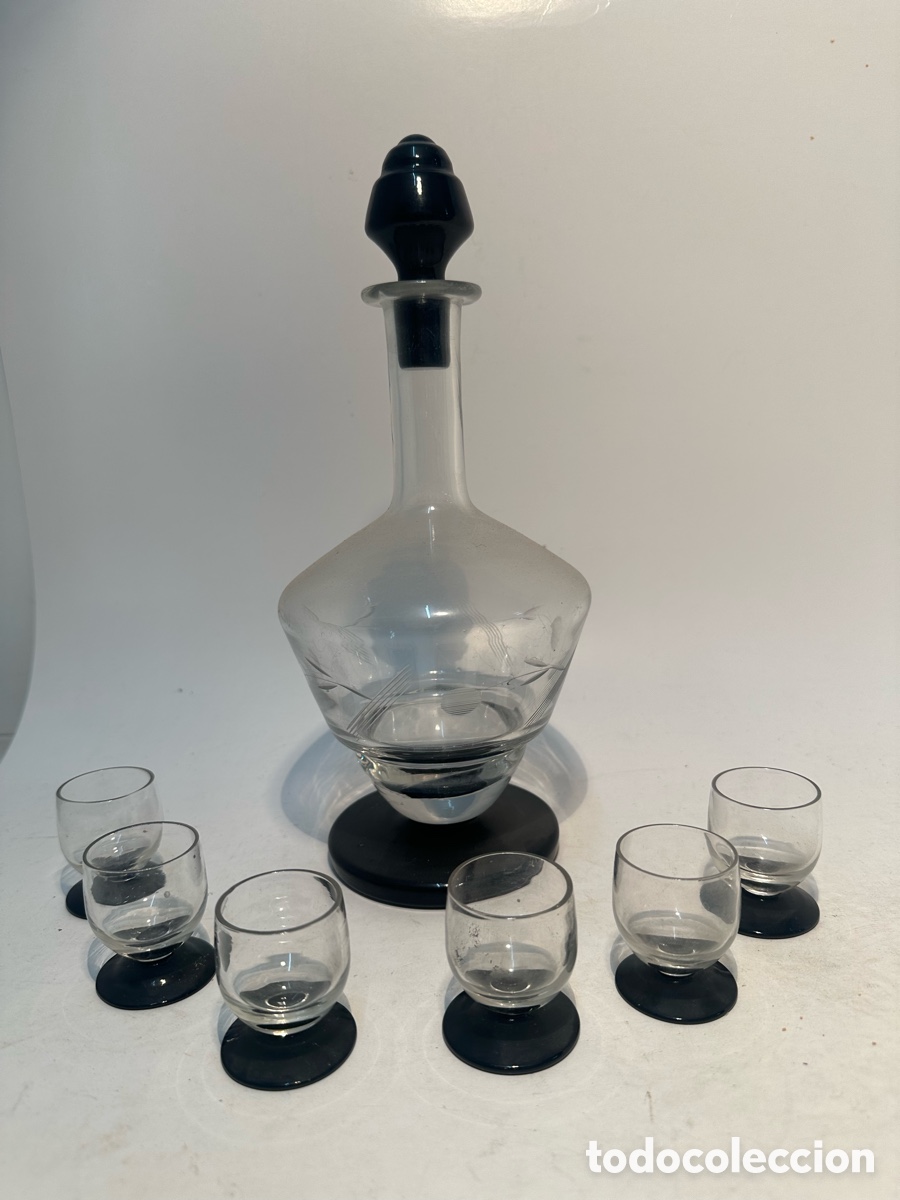 Antig&uuml;edades: EXCELENTE BOTELLA LICORERA CRISTAL SOPLADO ART DECO - CRISTAL TALLADO Y OPALINA NEGRA .