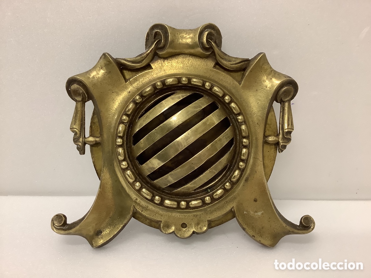 Antig&uuml;edades: MIRILLA DE PUERTA MODERNISTA EN BRONCE