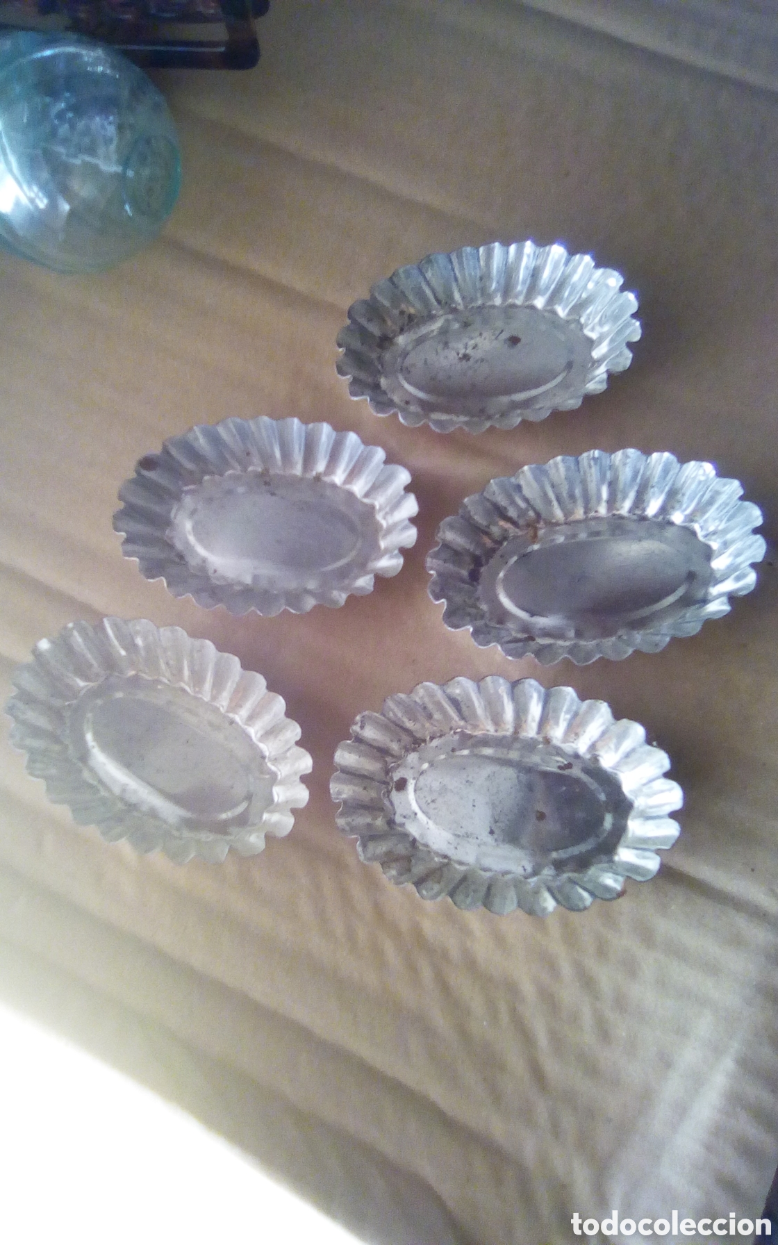 Antig&uuml;edades: 5 Antiguos moldes para reposter&iacute;a. Miden 55 x 85 mm., usados.