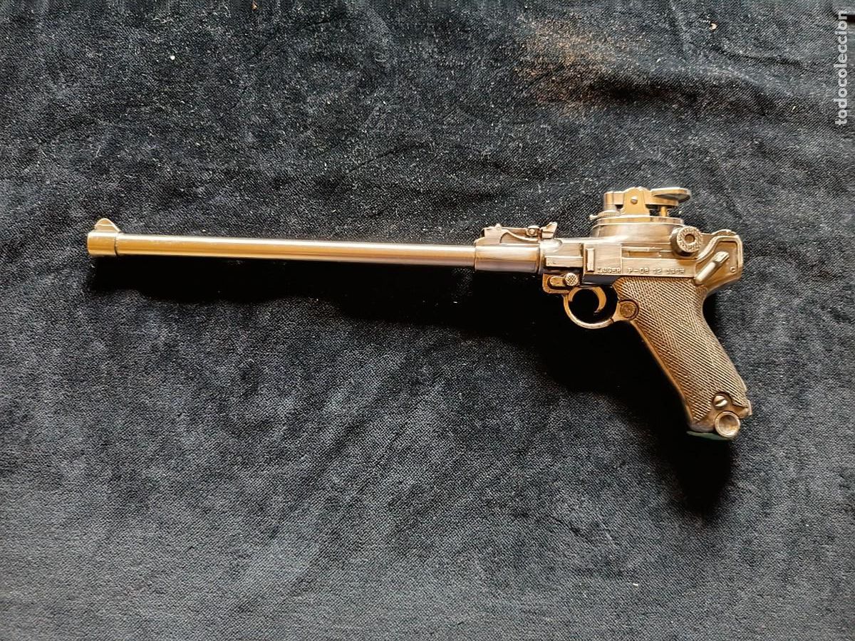 Antig&uuml;edades: Raro encendedor met&aacute;lico de gas de pistola Luger P08 de 12pulgadas
