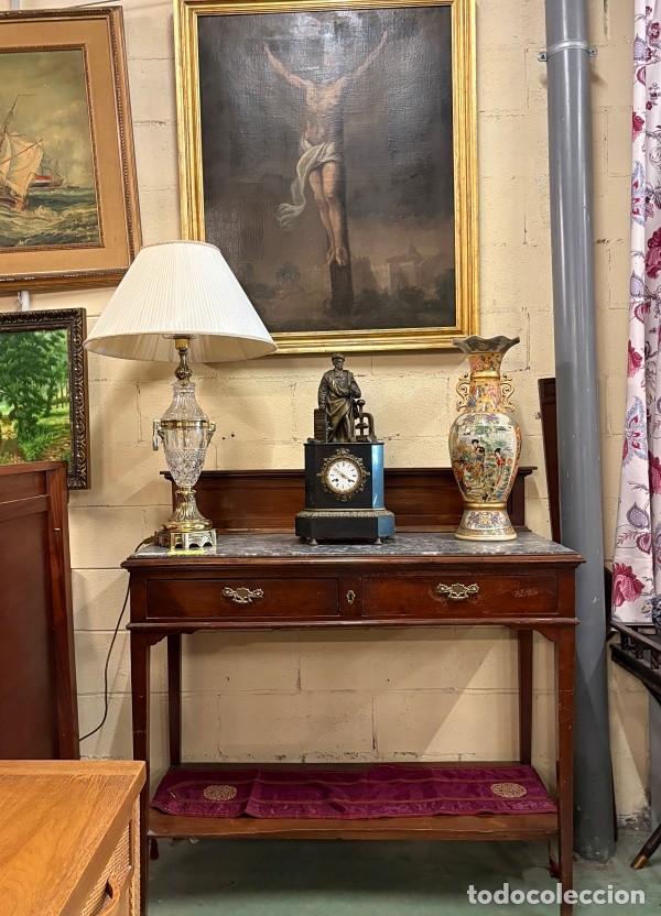 Antig&uuml;edades: Mueble Aparador Antiguo