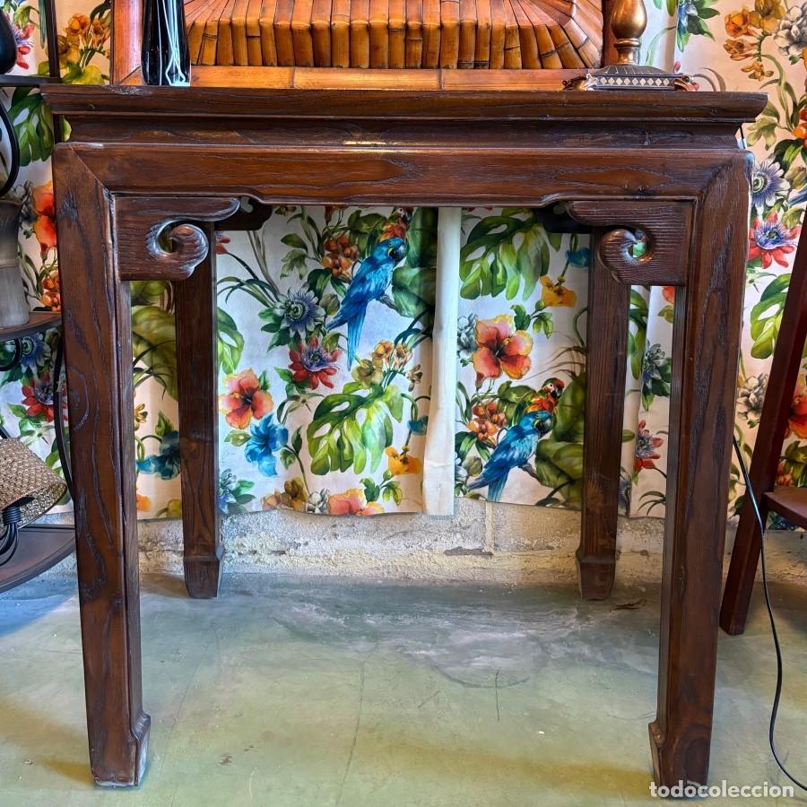 Antig&uuml;edades: Consola Oriental Madera Tropical