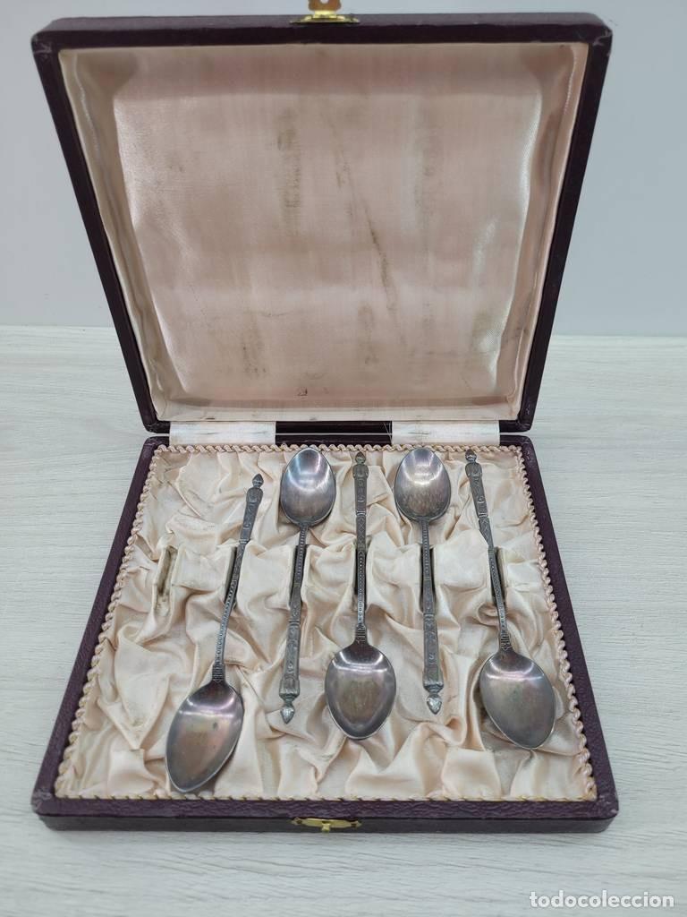 Antig&uuml;edades: ESTUCHE DE CUCHARAS SOPERAS - Foto 2