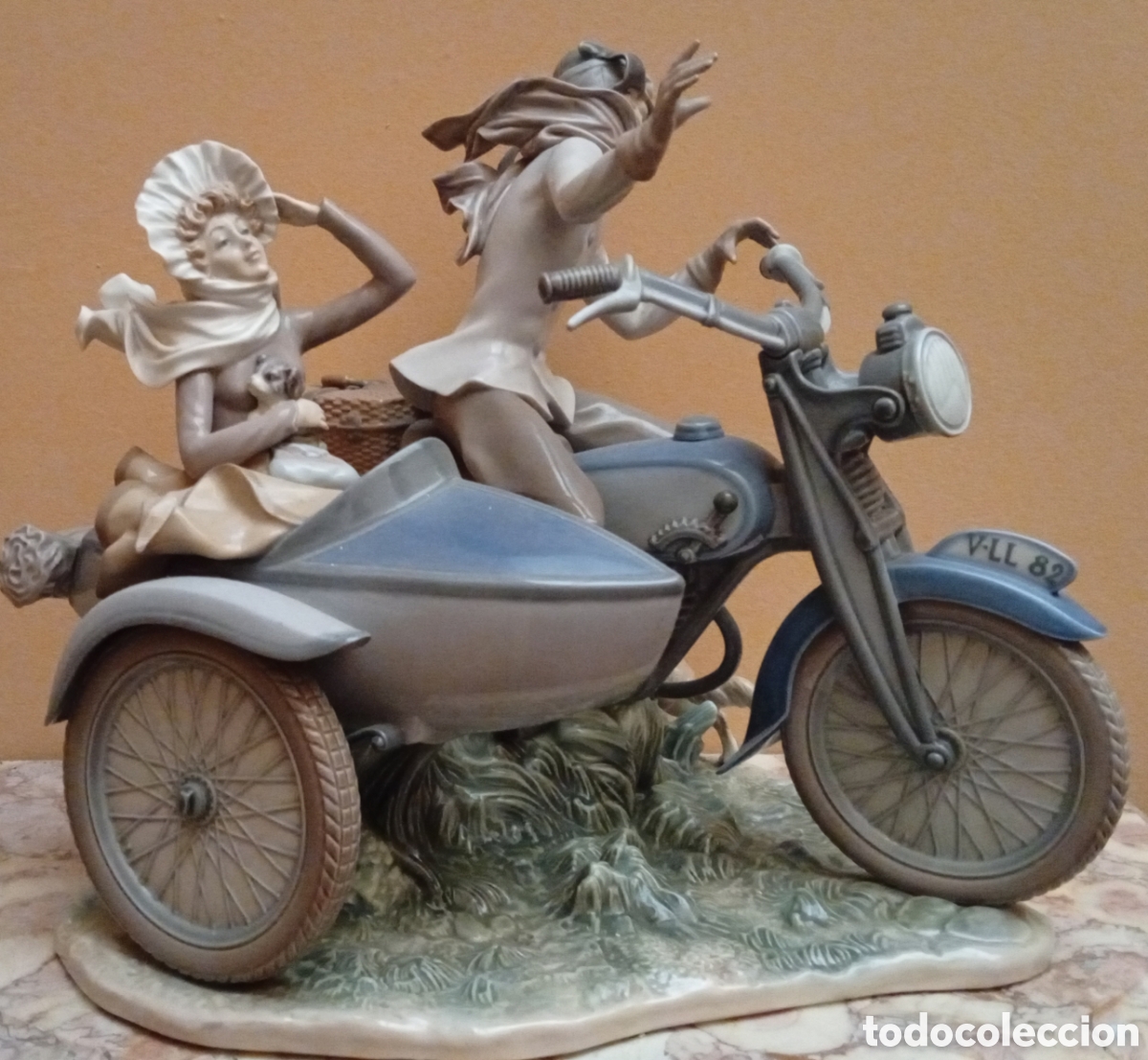 Antig&uuml;edades: Lladro porcelana preciosa pieza de colecci&oacute;n Motorista de Anta&ntilde;o ( Salvador Furio) a&ntilde;o 1982