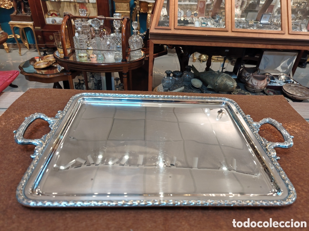 Antig&uuml;edades: BANDEJA BA&Ntilde;ADA EN PLATA MENESES - Foto 2