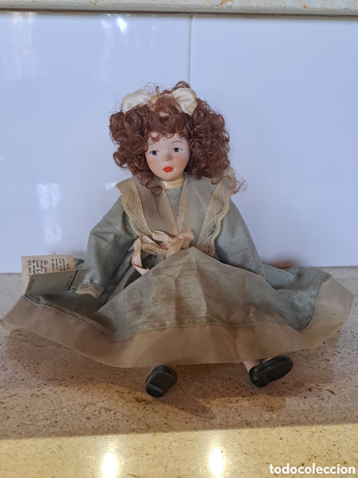 Antig&uuml;edades: Mu&ntilde;eca de porcelana marca Fa&ntilde;as