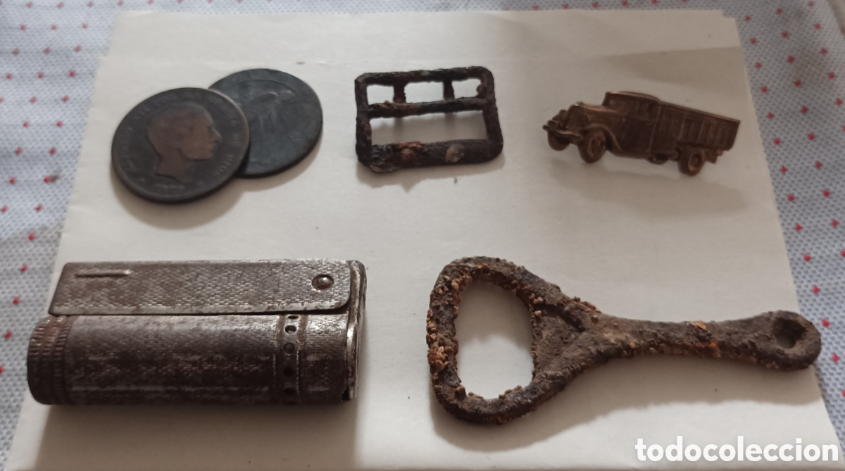 Antig&uuml;edades: Lote antiguo diferentes epocas