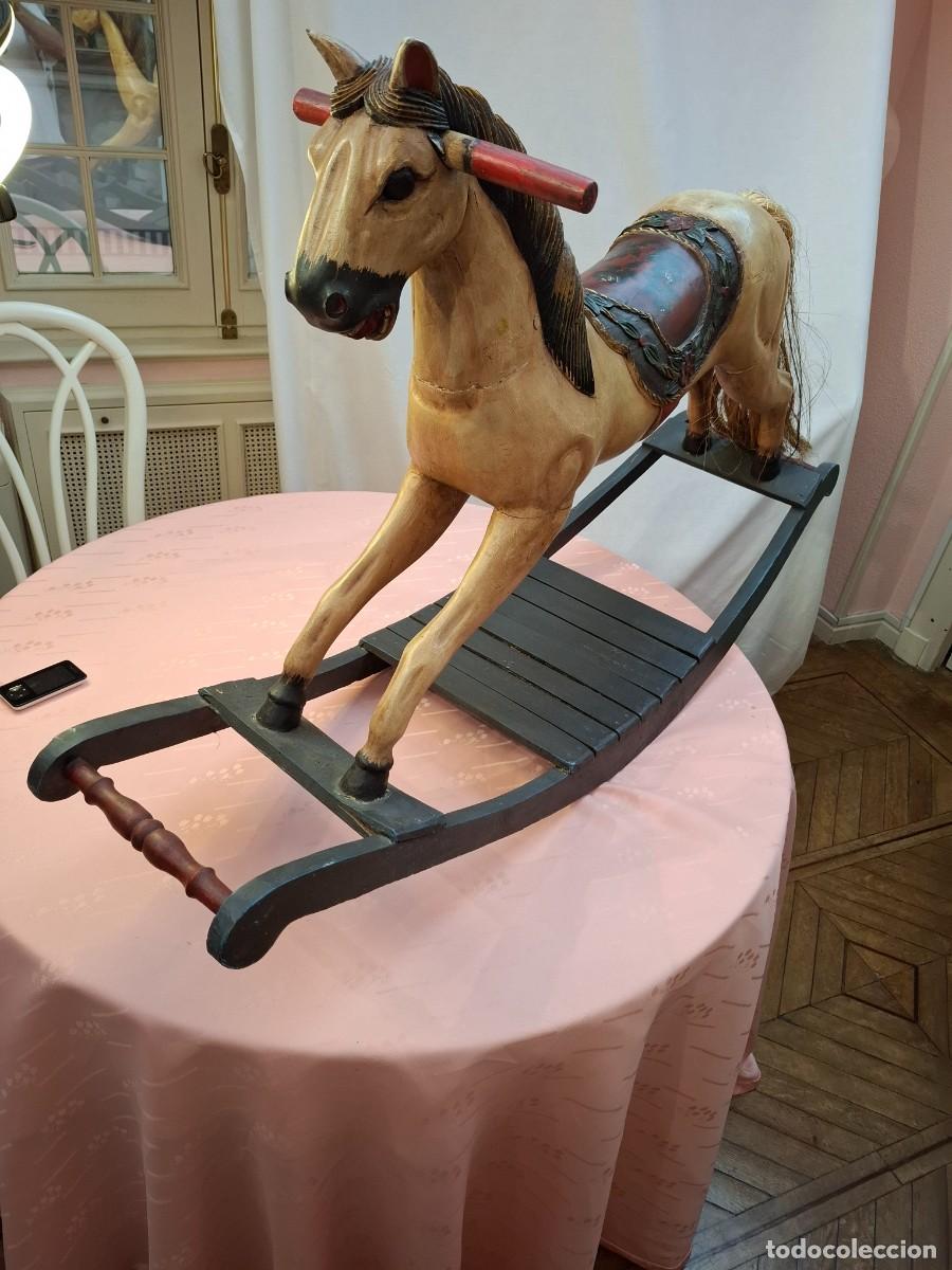 Antig&uuml;edades: CABALLO BALANCIN VINTAGE DE MADERA MACIZA