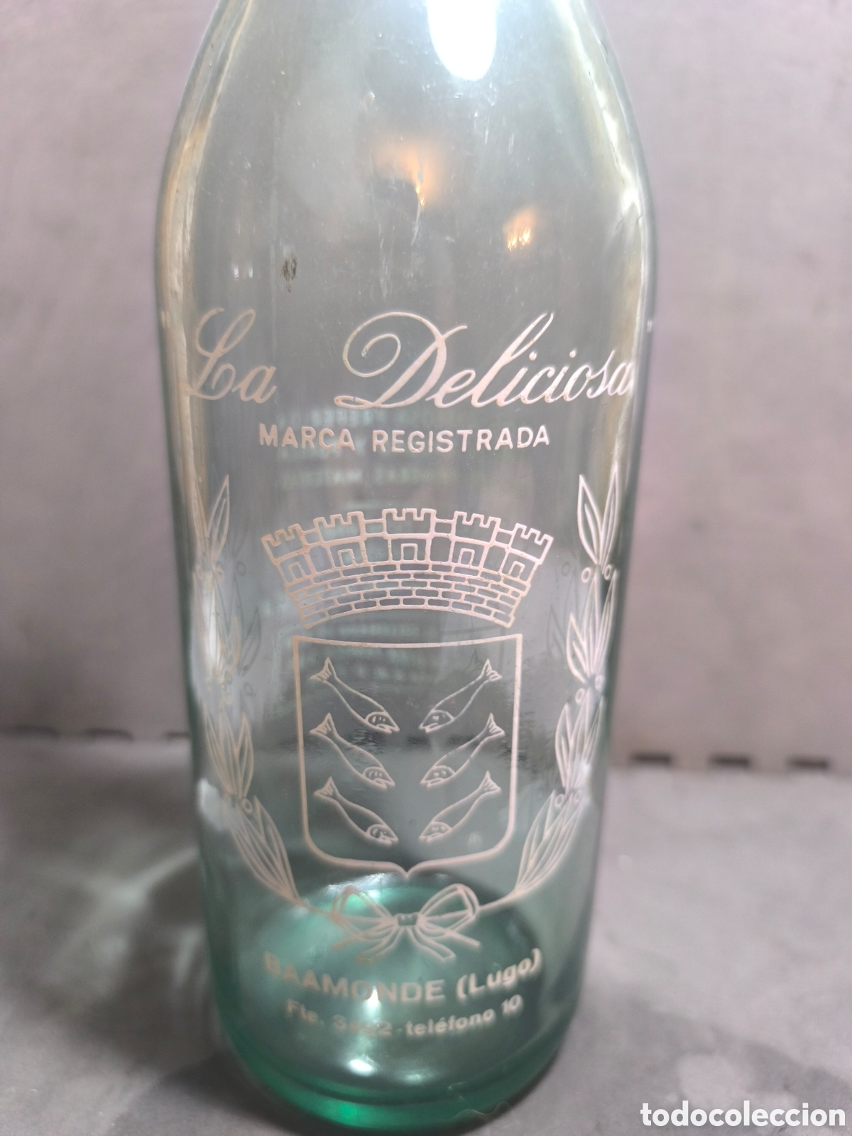 Antig&uuml;edades: Botella antigua de gaseosa