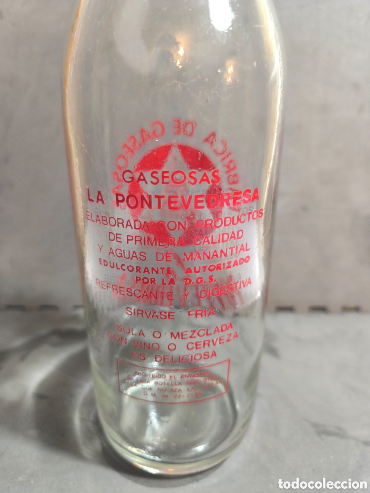 Antig&uuml;edades: Botella antigua de gaseosa - Foto 2