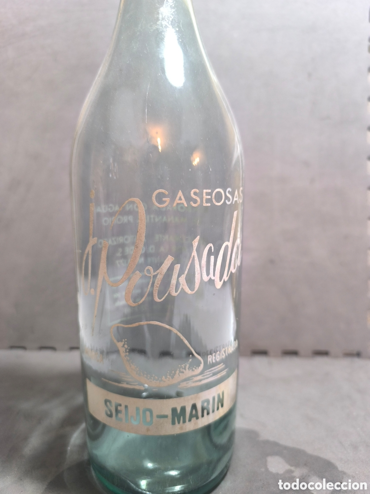 Antig&uuml;edades: Botella antigua de gaseosa