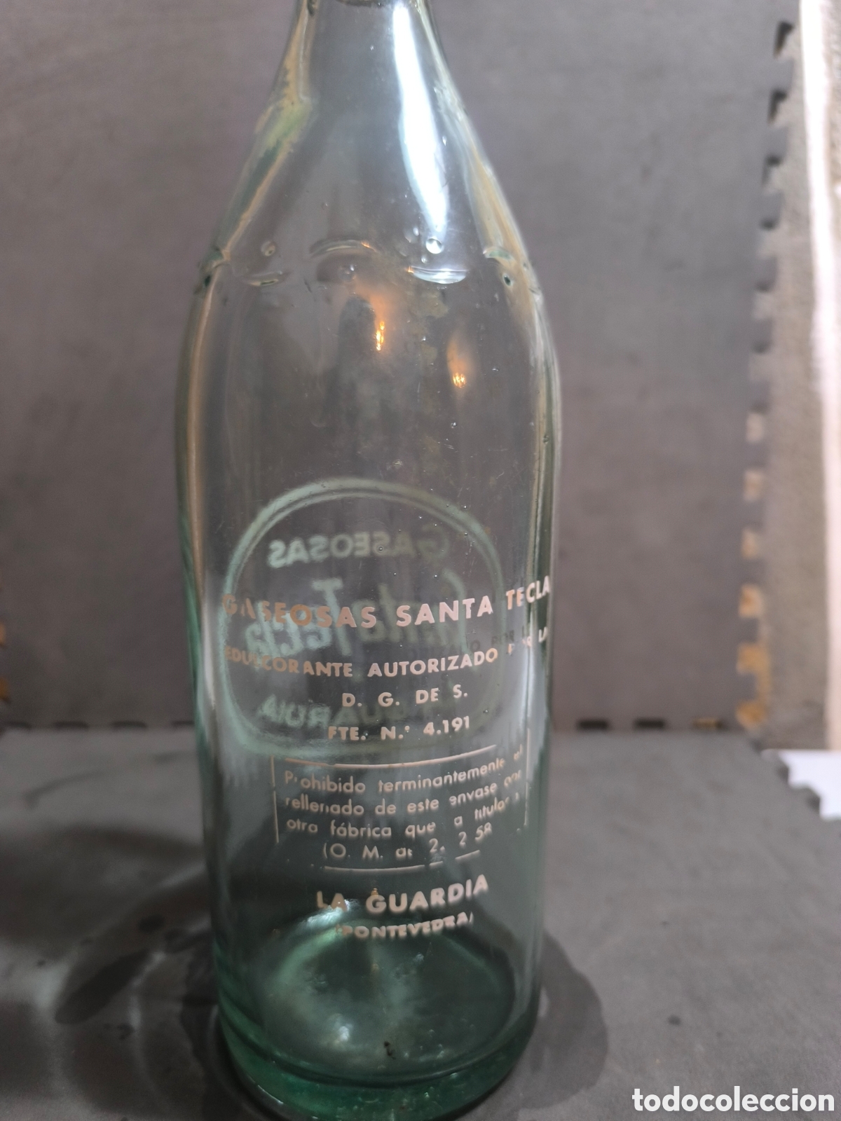 Antig&uuml;edades: Botella antigua de gaseosa - Foto 2