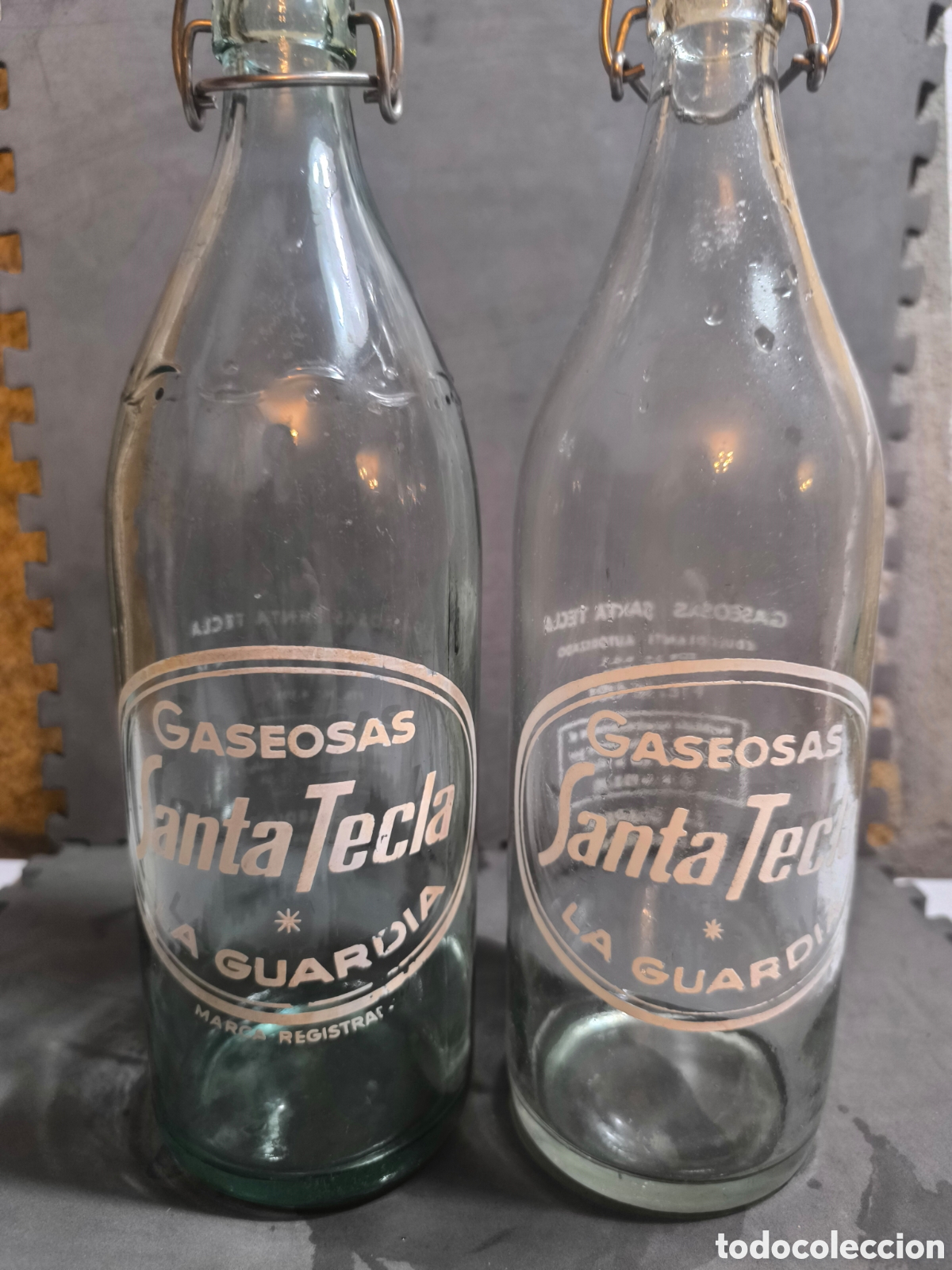 Antig&uuml;edades: Botellas antiguas de gaseosa
