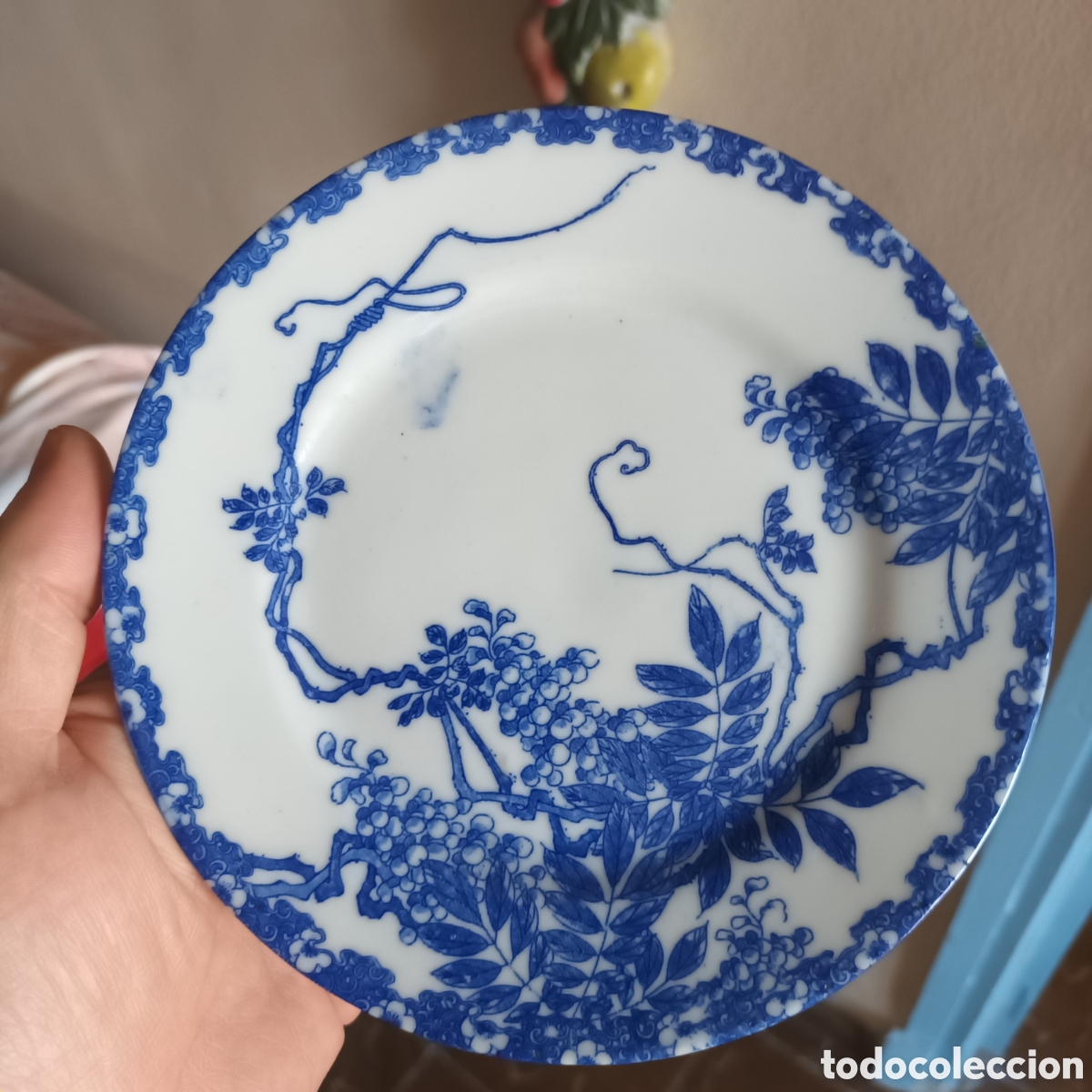 Antig&uuml;edades: Plato porcelana japonesa periodo Meiji (s. XIX) - Marca Dai Nippon - Azul y blanco 15,5 cm