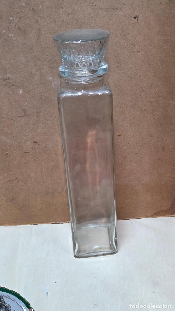Antig&uuml;edades: botella de cristal transparente - Foto 2