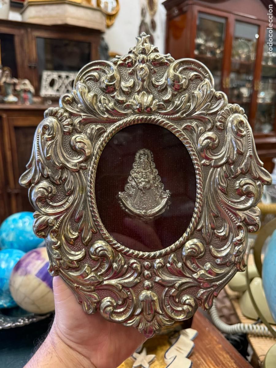 Antig&uuml;edades: ANTIGUO RELICARIO DE ORFEBRERIA VIRGEN DEL ROCIO DE ALMONTE - MEDIDA 25X21 CM - RELIGIOSO