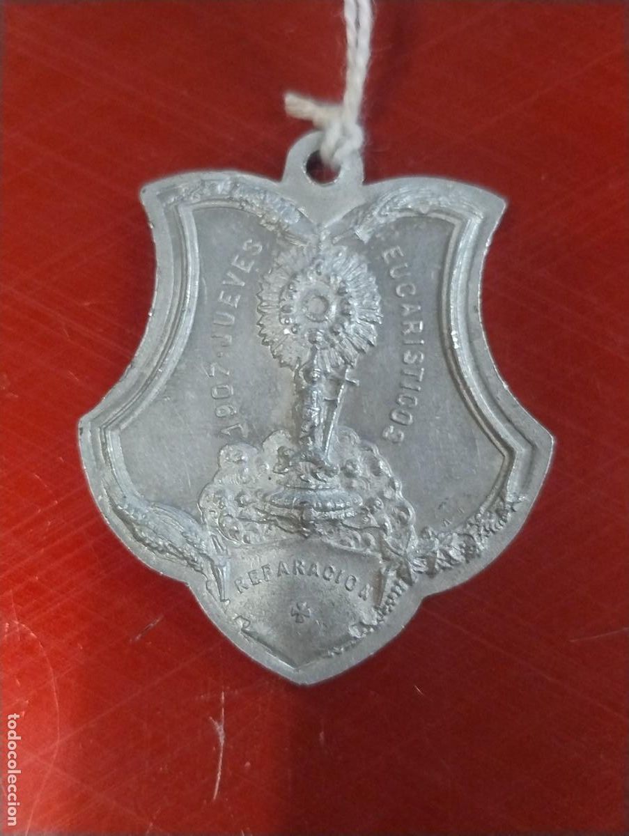 Antig&uuml;edades: Curiosa medalla Jueves eclesi&aacute;stico. &Uacute;ltima cena. 1907. Unos 4 x 4 cm