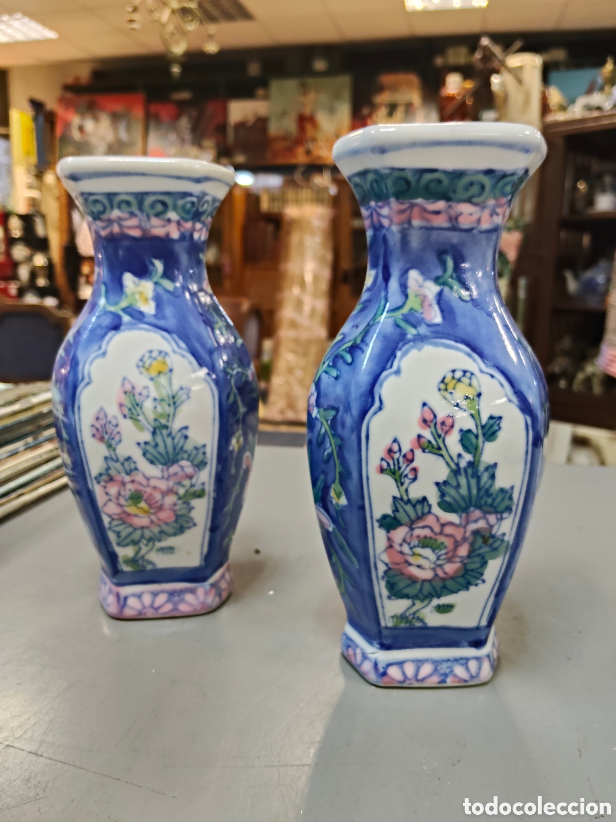 Antig&uuml;edades: Pareja de jarrones chinos 19 cm