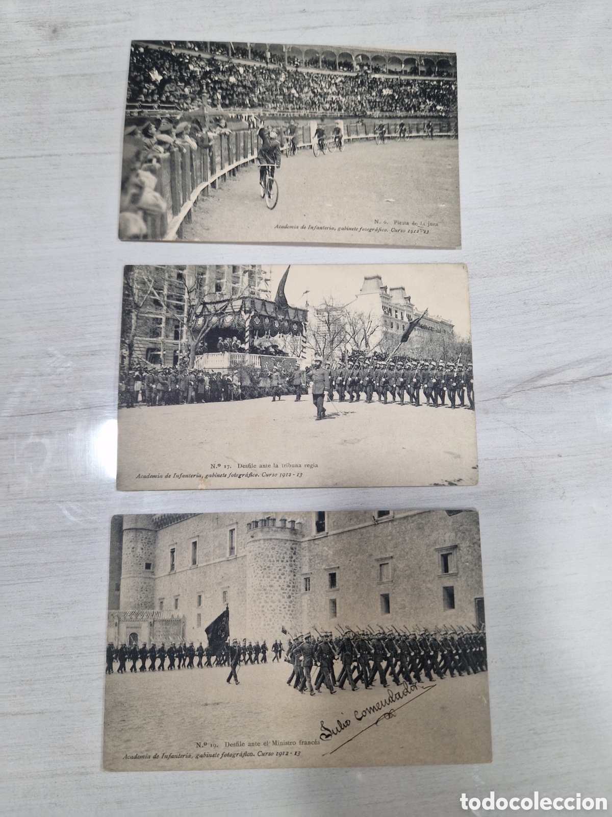 Antig&uuml;edades: Fotograf&iacute;as militares