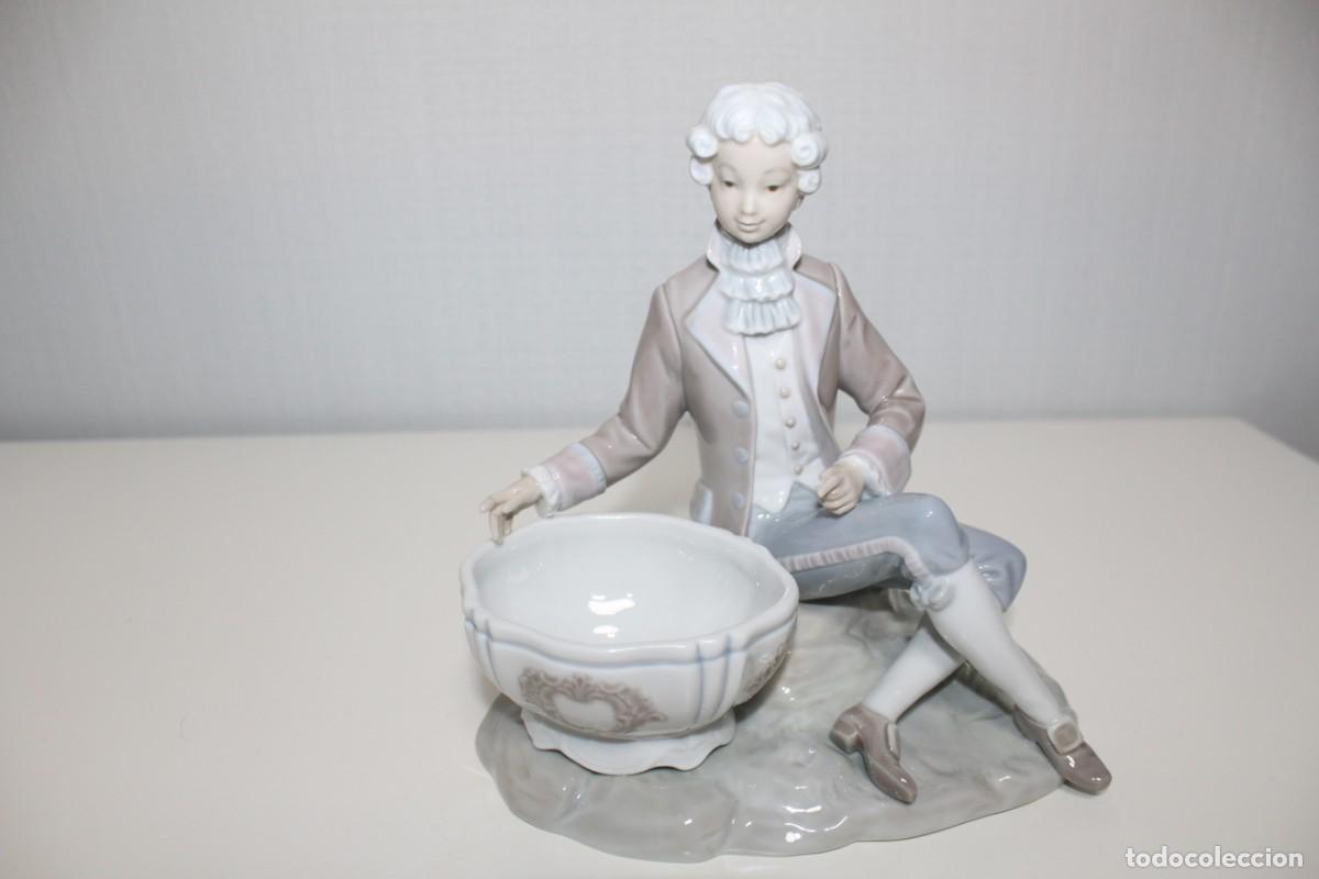 Antig&uuml;edades: ANTIGUA FIGURA DE LLADRO - PRESENTA DEFECTO