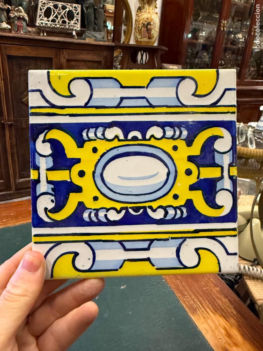 Antig&uuml;edades: AZULEJO DE CERAMICA PINTADO - MEDIDA 15 CM