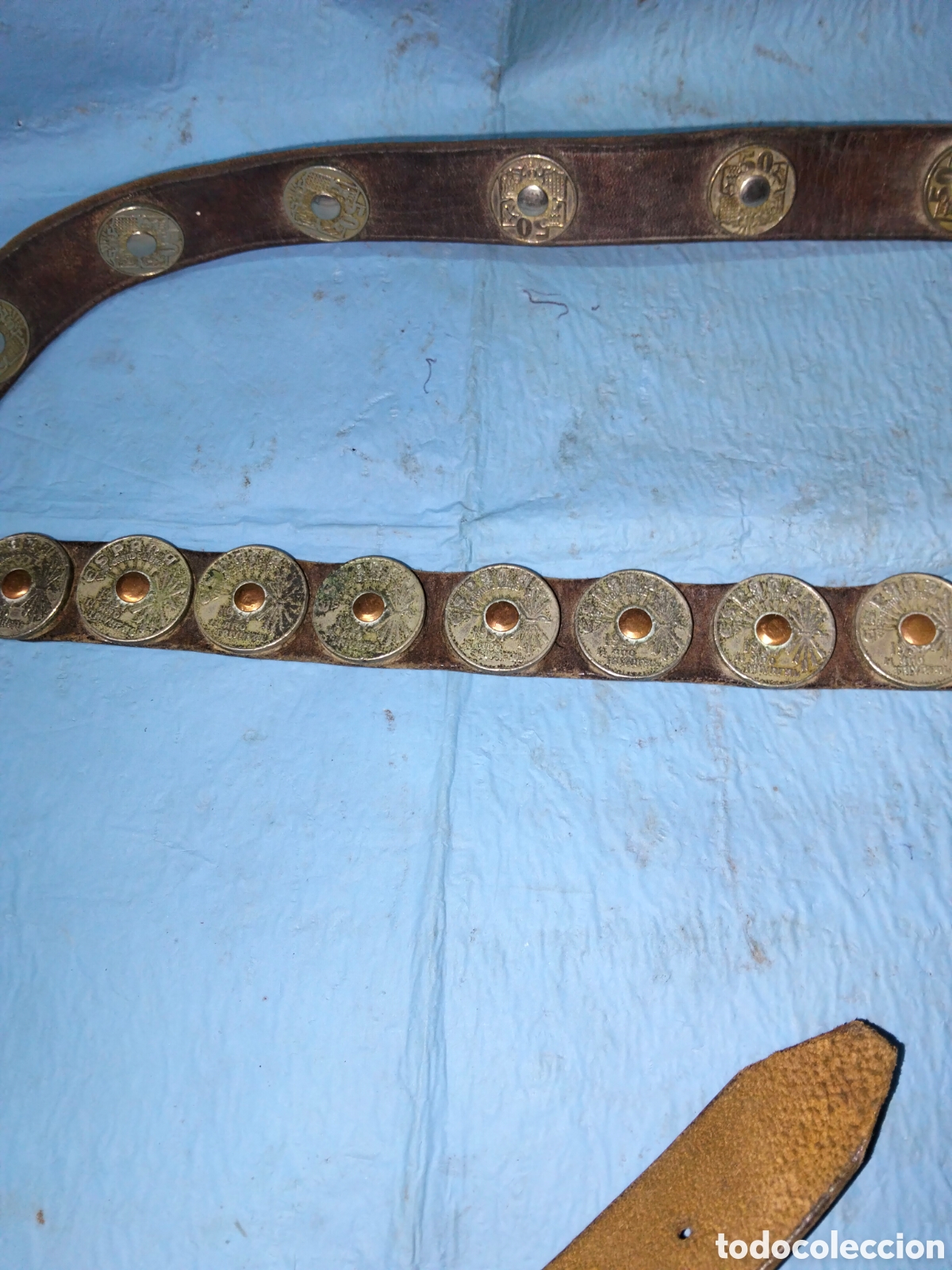 Antig&uuml;edades: ANTIGUO CINTURON CON MONEDAS - Foto 3