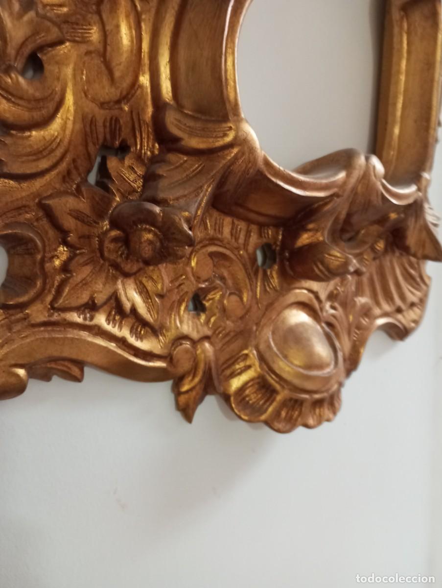 Antig&uuml;edades: Marco rocalla de madera dorada - Foto 4