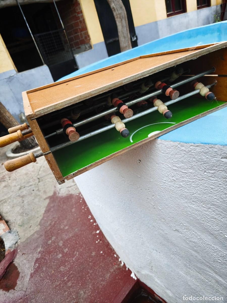 Antig&uuml;edades: Futbol&iacute;n Antiguo de Viaje - Foto 3