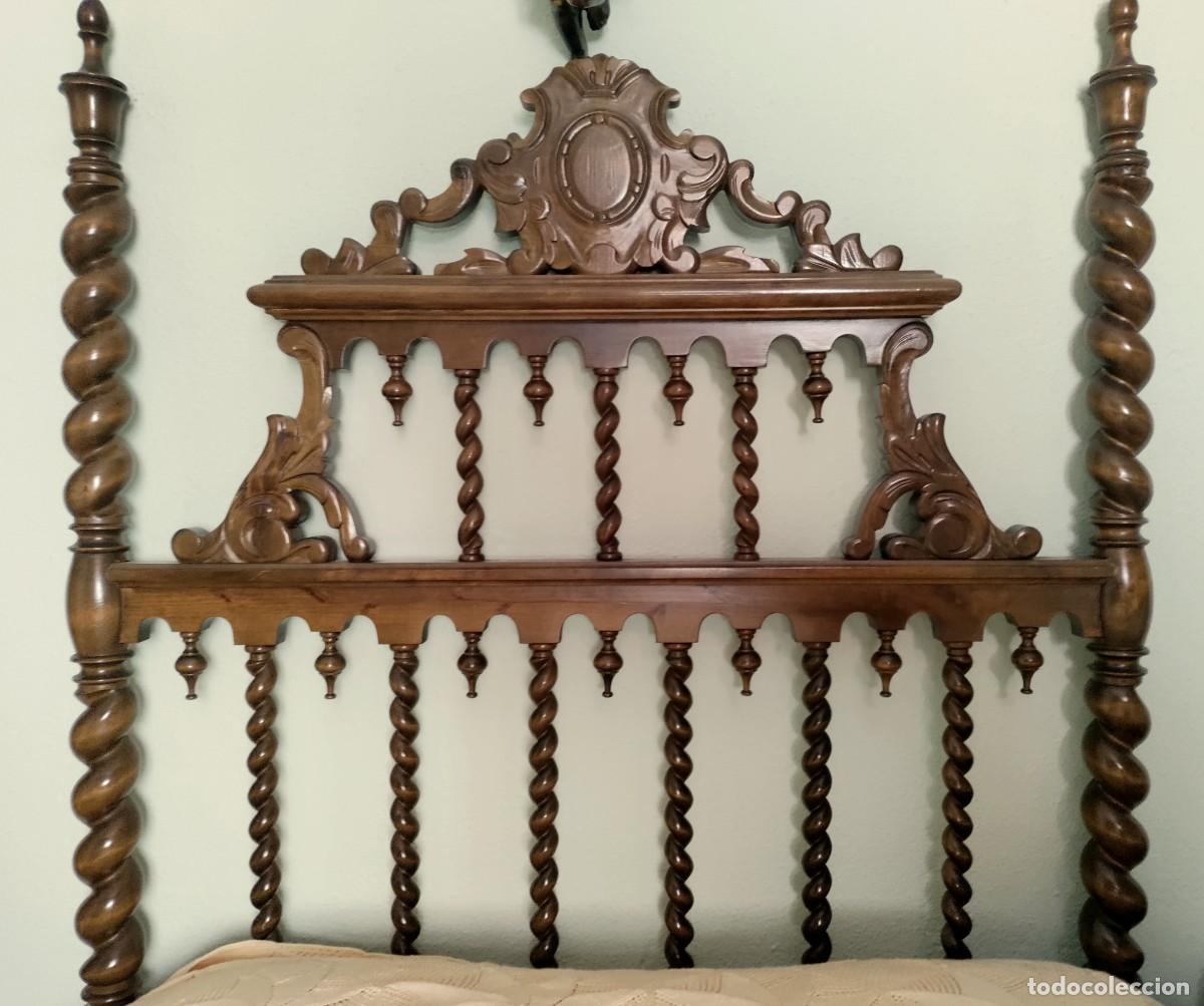 Antig&uuml;edades: Dormitorio madera de nogal - Foto 2
