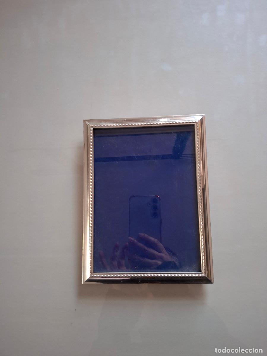Antig&uuml;edades: Marco de plata y madera - Foto 1