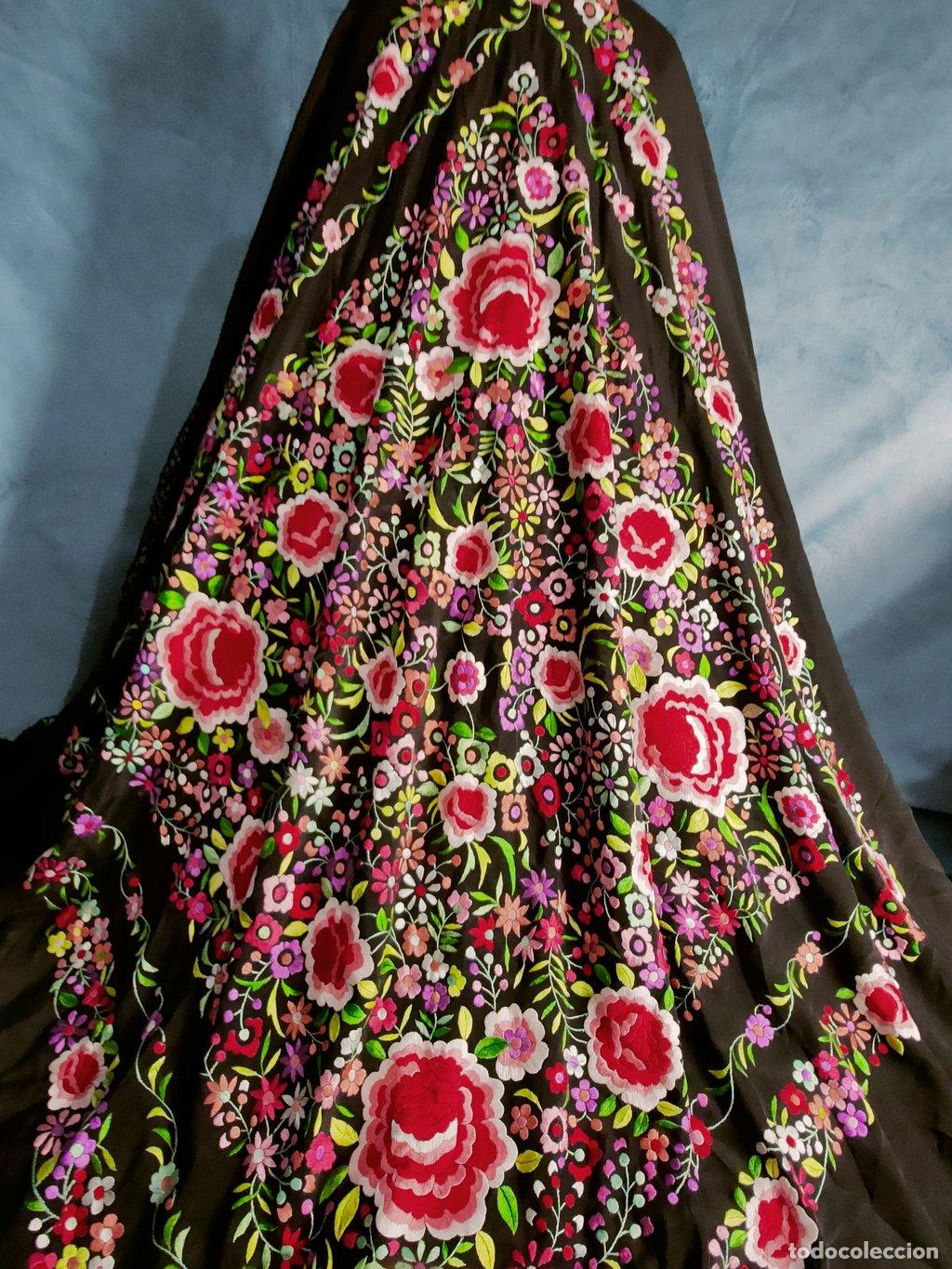 Antig&uuml;edades: Maravilloso mant&oacute;n de manila preciosas flores