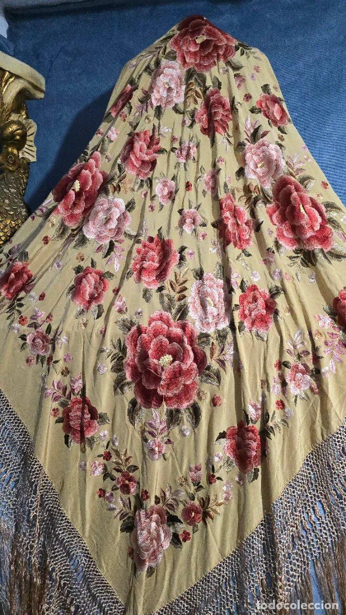 Antig&uuml;edades: Manton Manila Seda Bordado Flores