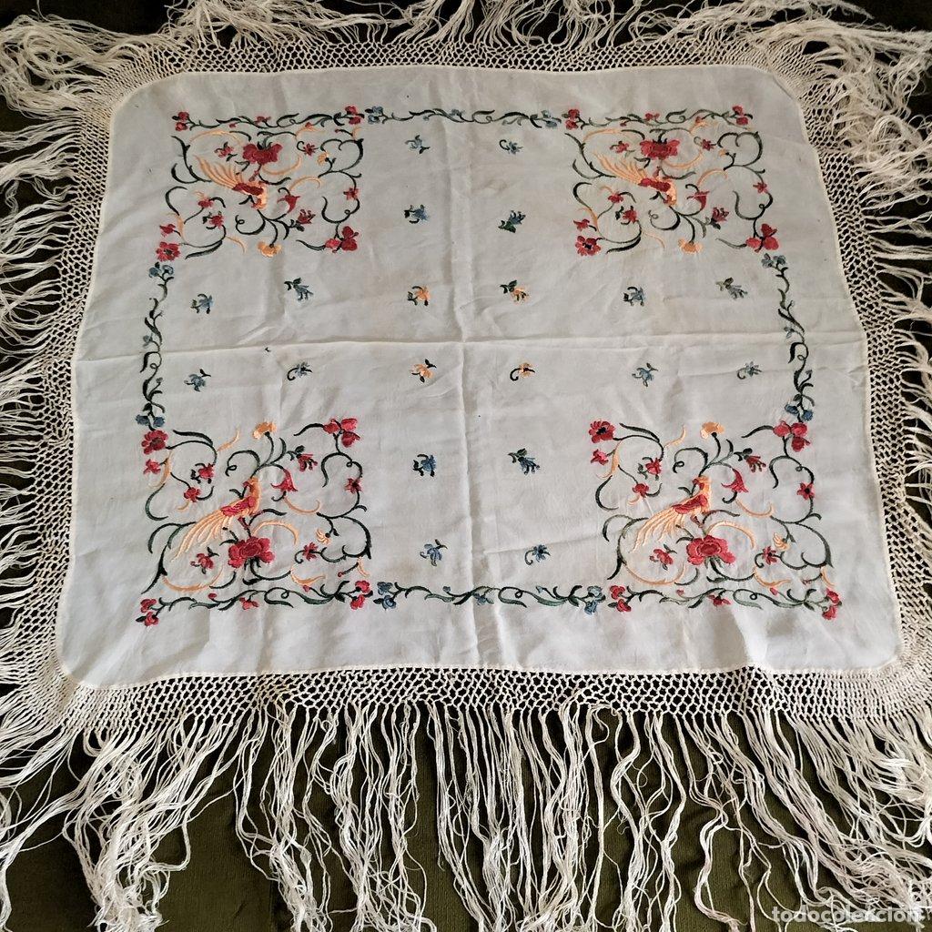 Antig&uuml;edades: Mant&oacute;n de talle antiguo - Foto 1