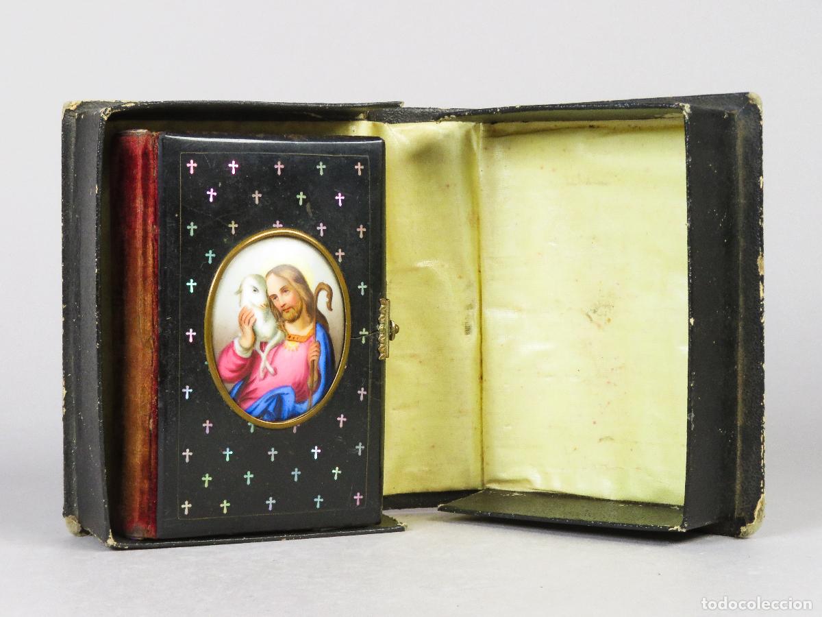 Antig&uuml;edades: Misal devocional La Mujer Cat&oacute;lica placa de esmalte Buen Pastor y papier mache en su estuche S XIX